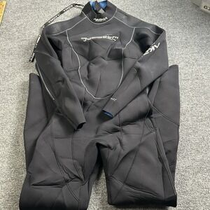 Akona Quantum Stretch 3mm Womens Full Wetsuit Size 11/12 Black, Zip Up Back